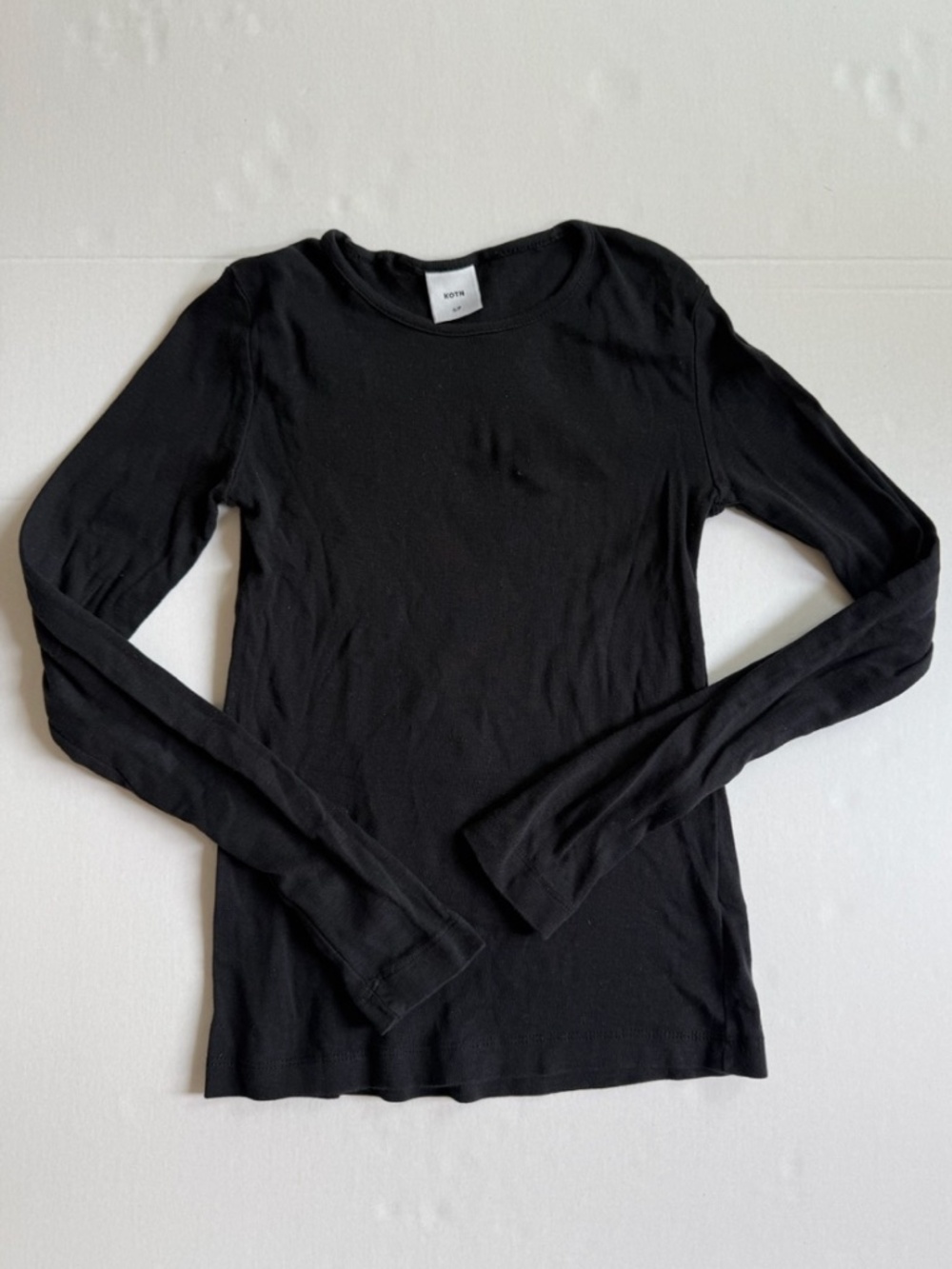 Kotn Black Long Sleeve Sweater | Size small
